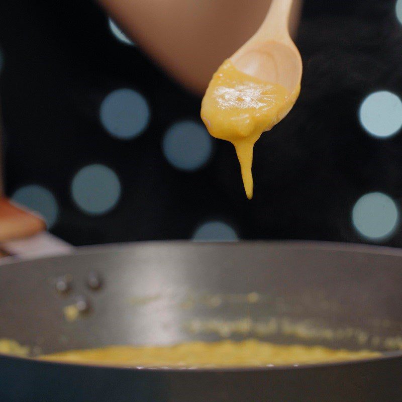 Step 3 Making cream orange sauce Smoked goose breast with orange sauce