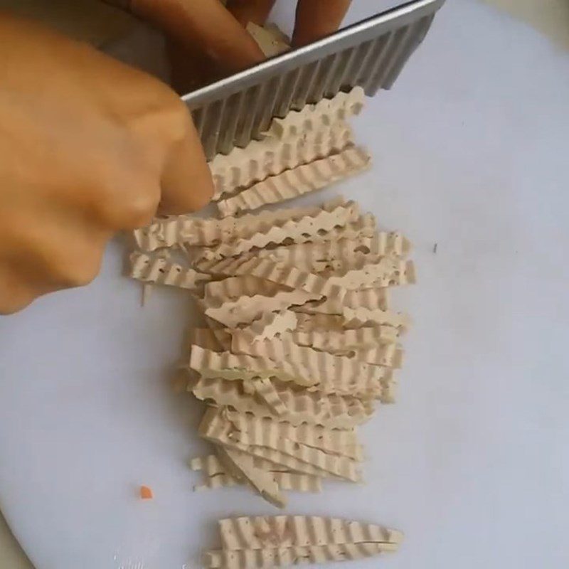 Step 2 Prepare other ingredients Stir-fried dried bamboo shoots