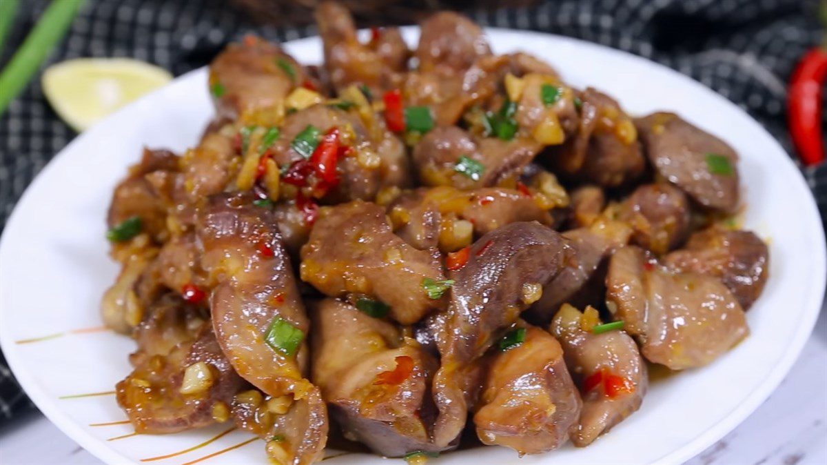 Garlic Butter Chicken Gizzards Stir-fry