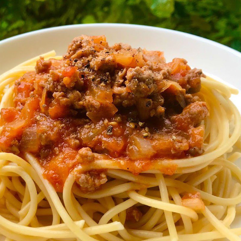 Step 4 Final Product Pasta with minced beef tomato sauce (recipe shared by users)