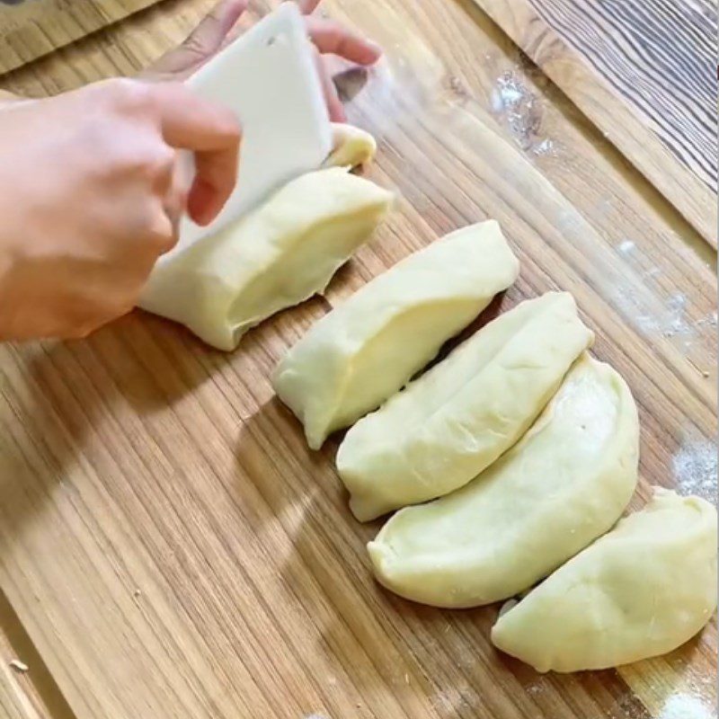 Step 3 Shape the cake Durian fried cake (Recipe shared from Tiktok Cooking with TasteVN)