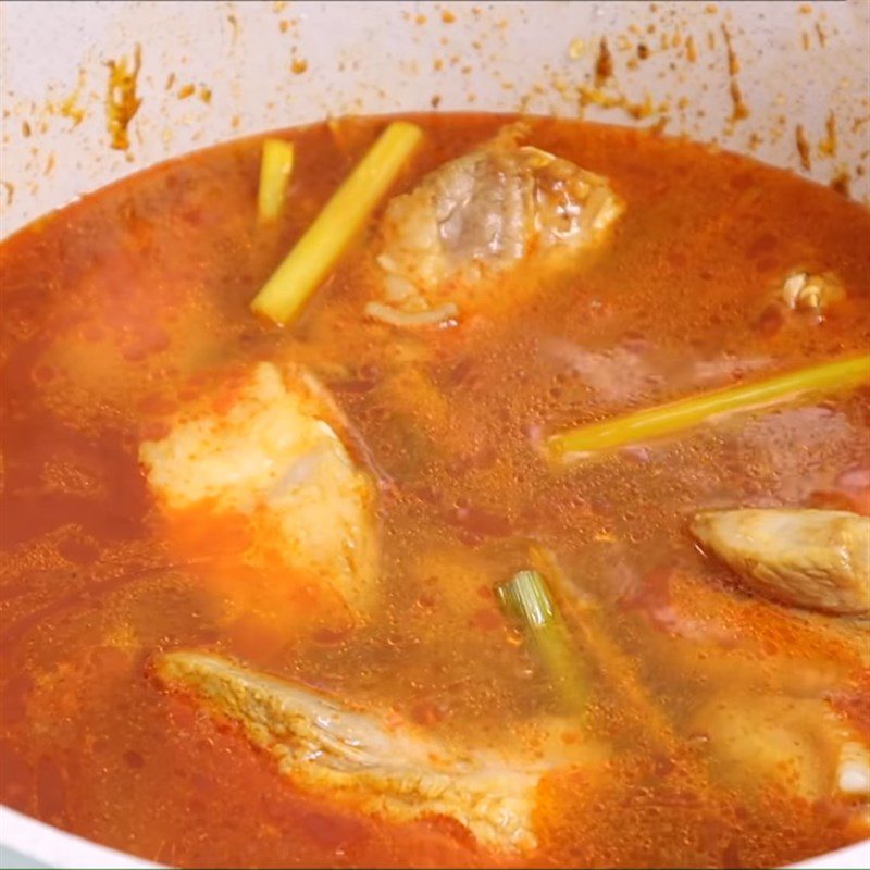 Step 5 Cook the curry Pork rib curry