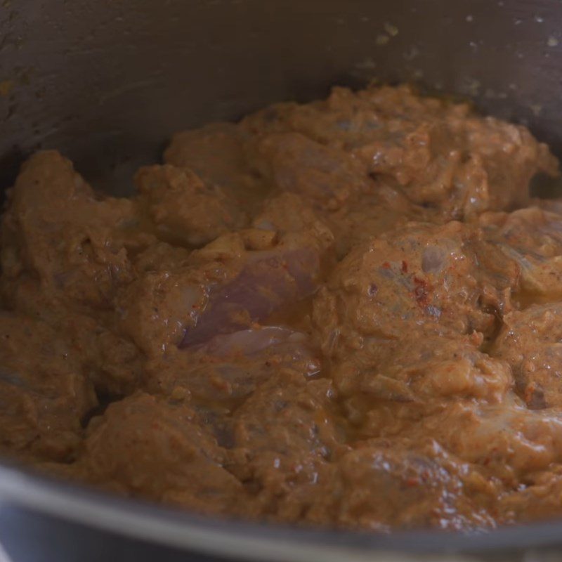 Step 4 Cooking Curry Chicken Masala Sauce