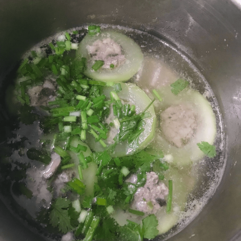 Step 3 Cook the stuffed gourd soup