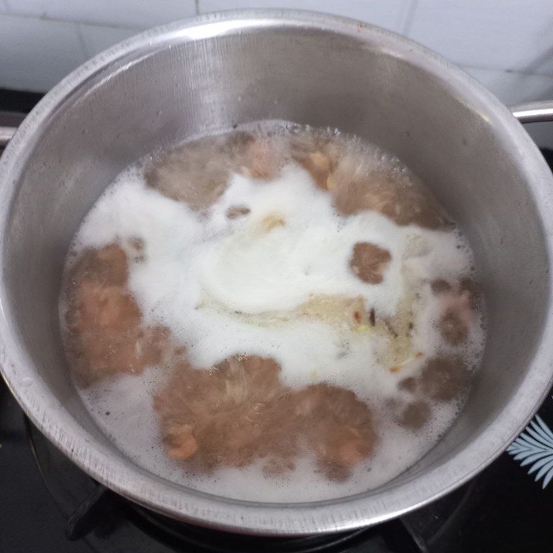 Step 2 Cook the soup for Squash soup with dried shrimp