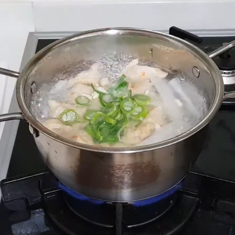 Step 2 Cooking Korean fish cake radish soup