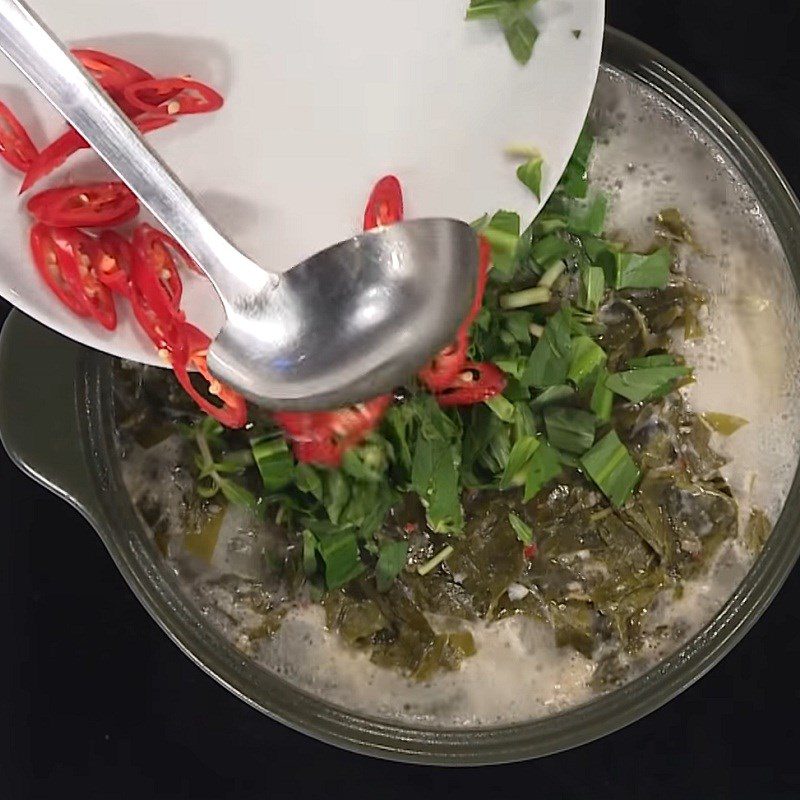 Step 4 Cook the soup Sour frog soup with giang leaves