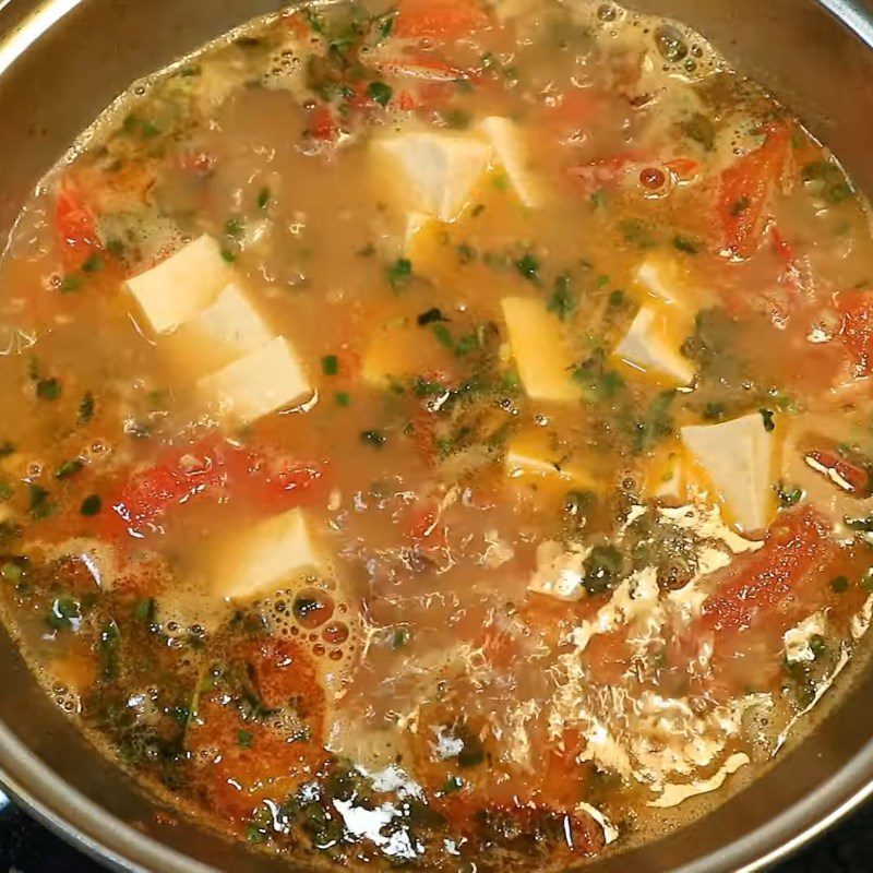 Step 4 Cooking clam soup with tofu