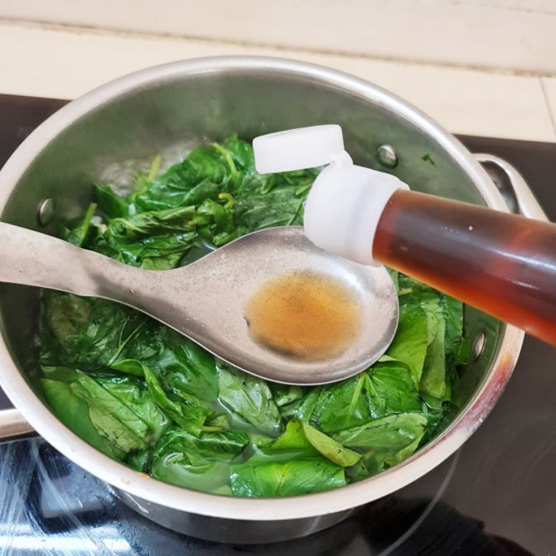 Step 2 Cooking Soup Water Spinach Soup with Dried Shrimp (Recipe shared by user)