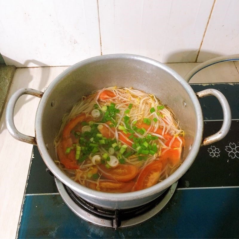 Step 2 Cooking Soup Bean Sprout Tomato Soup