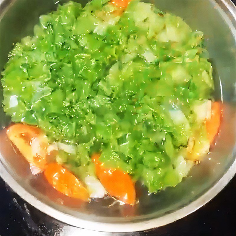 Step 3 Cook the Soup Vegetarian Lettuce Soup