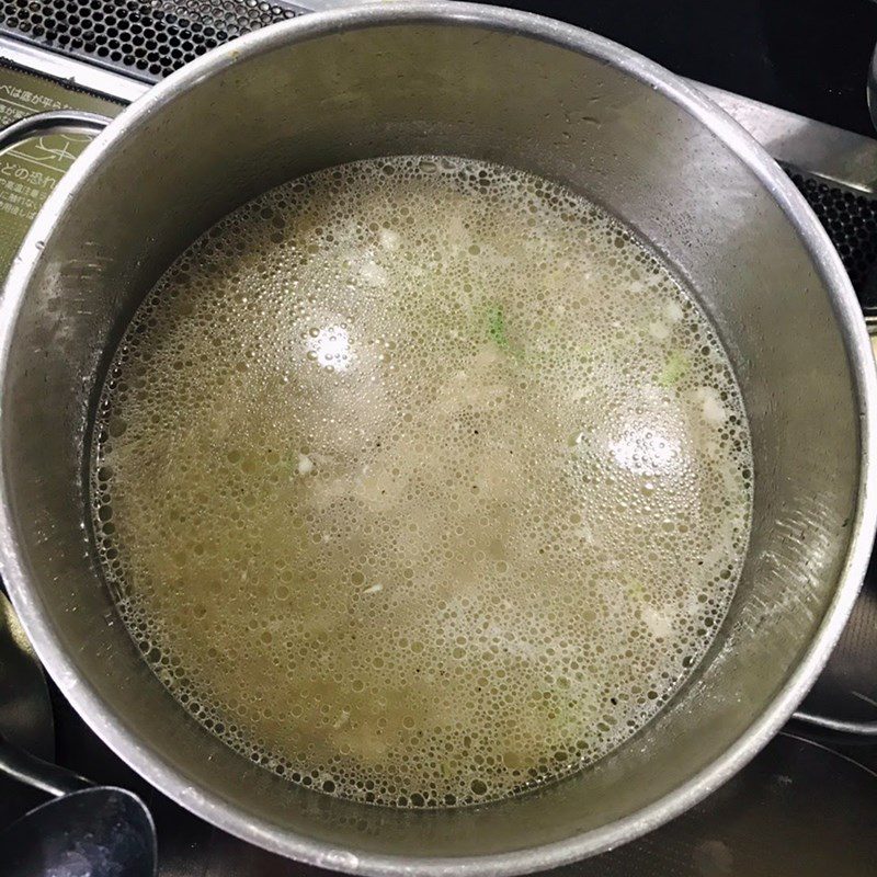 Step 3 Cook the soup Pumpkin soup with minced meat