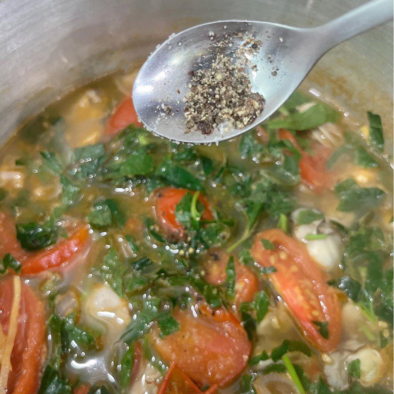 Step 3 Cook oyster soup with betel leaves