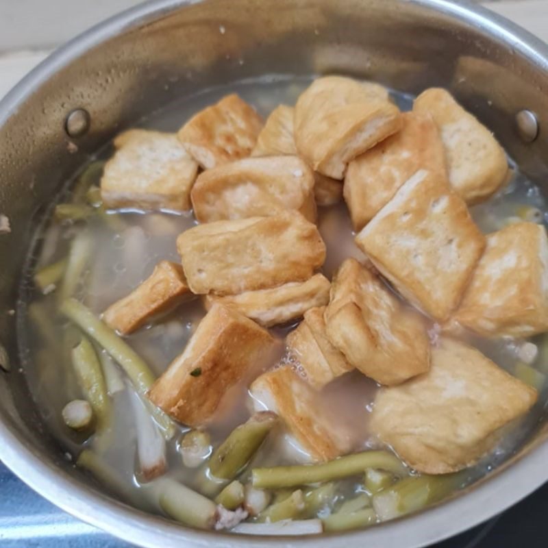 Step 2 Cooking sweet potato shoots soup Sweet potato shoots soup