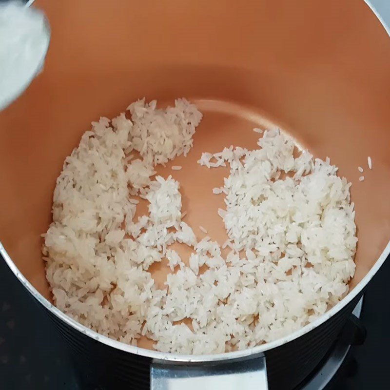 Step 2 Cook the porridge for vegetarian chicken salad