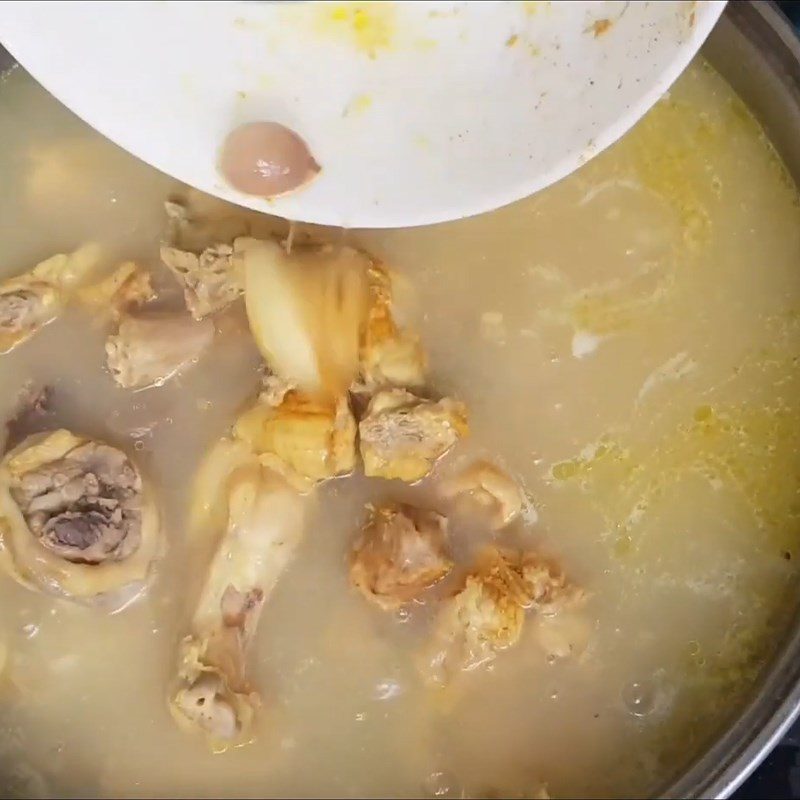 Step 4 Cook chicken and mung bean porridge