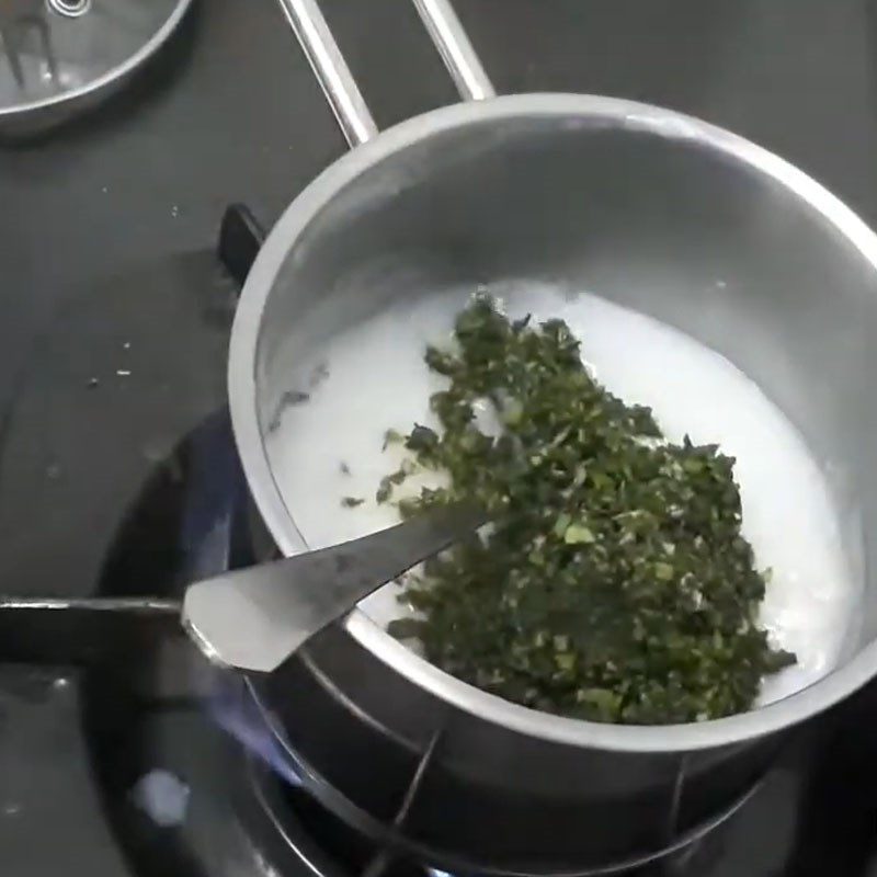 Step 4 Cook the porridge. Goby fish porridge with mustard greens