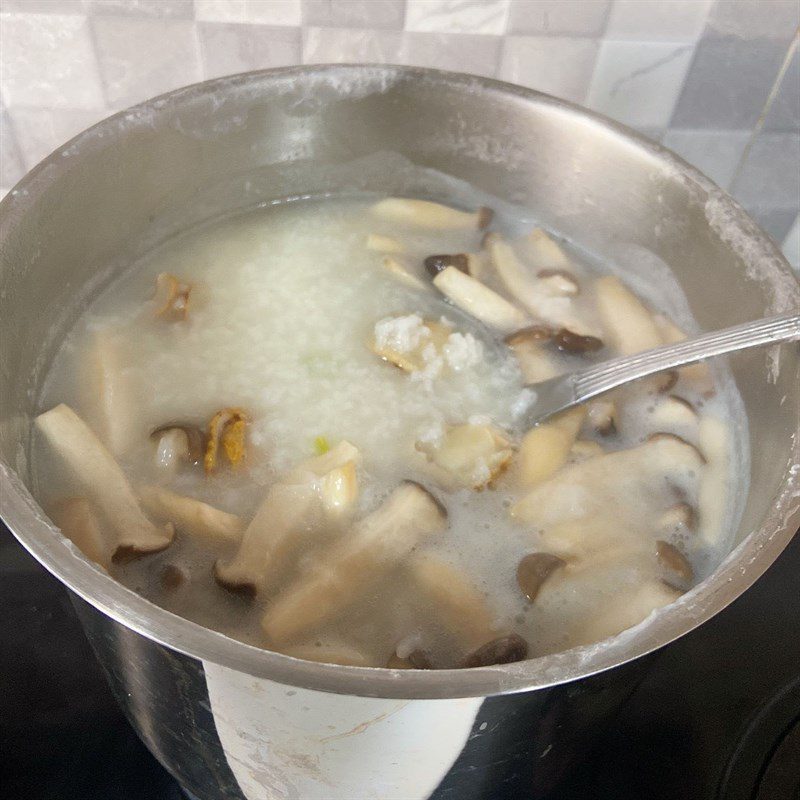 Step 5 Cook the porridge Scallop porridge