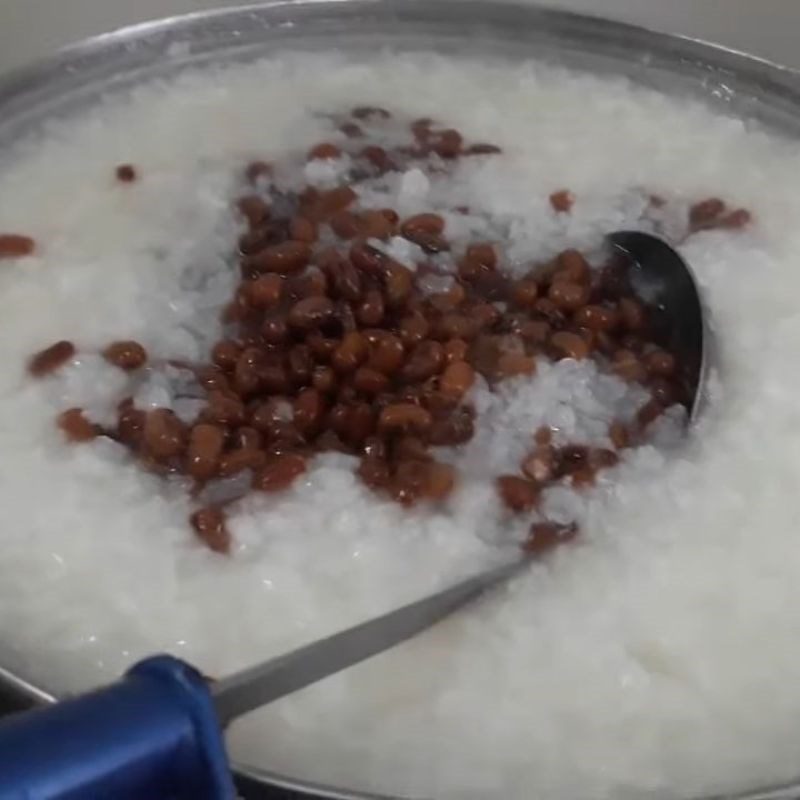 Step 3 Cooking red bean porridge Red bean porridge with beef