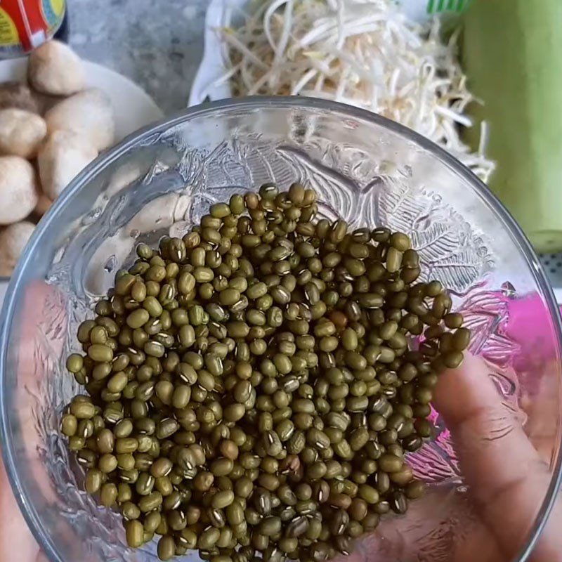 Step 1 Cook mung bean porridge Vegetarian Mung Bean Porridge