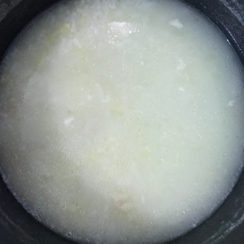 Step 4 Cooking chicken porridge with mung beans Chicken porridge with mung beans (recipe shared by users)