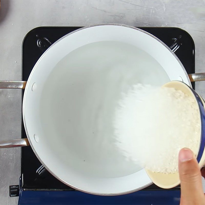 Step 6 Cook the dessert Roasted pork filter cake