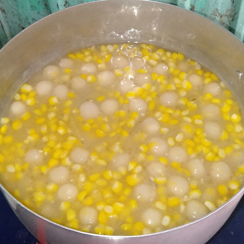 Step 3 Cooking Sweet Soup American Corn Sweet Soup with Tapioca Pearls