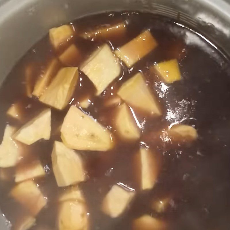 Step 2 Cooking Black Bean Sweet Soup with Sweet Potato Using a Rice Cooker