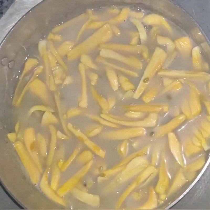 Step 3 Cook the mung bean jackfruit dessert Mung bean jackfruit dessert