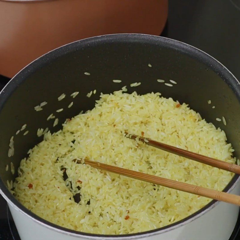 Step 5 Cooking rice Phan Rang chicken rice