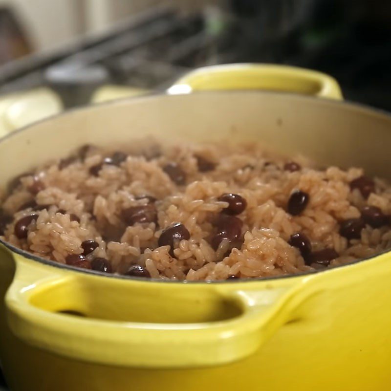 Step 3 Cooking rice Korean red bean rice