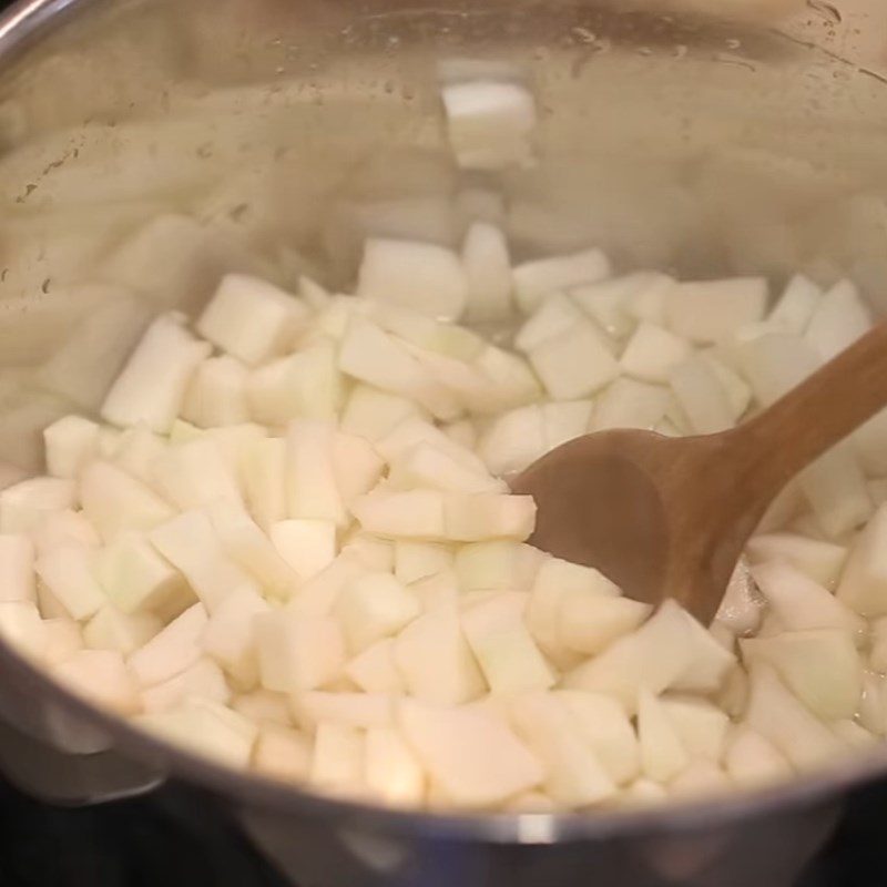 Step 3 Cook grapefruit pulp An Giang grapefruit dessert