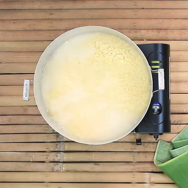 Step 2 Cook the Mung Beans Tet Cake with Letters