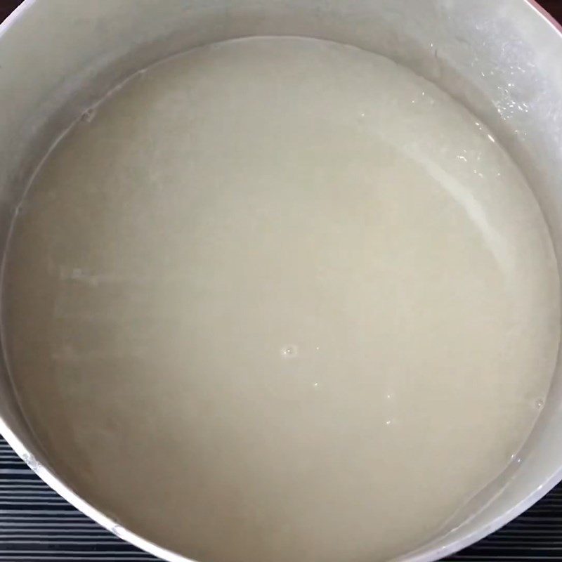 Step 2 Cook the jelly powder mixture with coconut milk