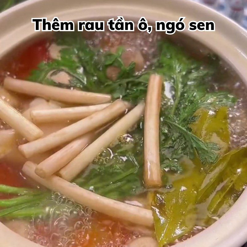 Step 3 Cooking Hot Pot Vegetarian Lotus Root Hot Pot