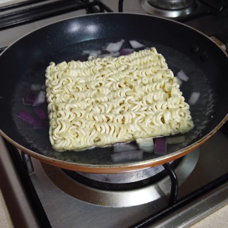 Step 1 Cook the noodles Samyang mixed noodles