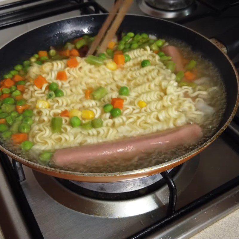 Step 1 Cook the noodles Samyang mixed noodles