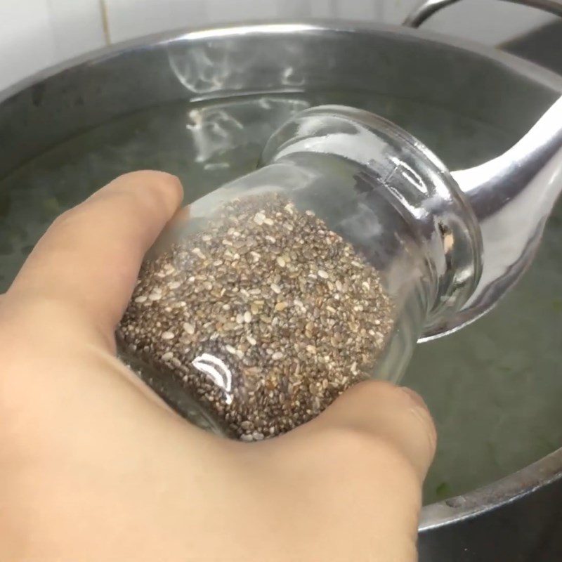 Step 5 Cooking aloe vera chia seeds Aloe vera chia seeds rock sugar