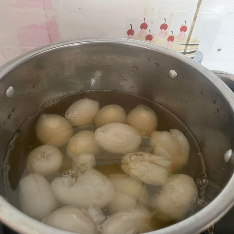 Step 2 Cook Rambutan juice Rambutan juice (recipe shared by a user)