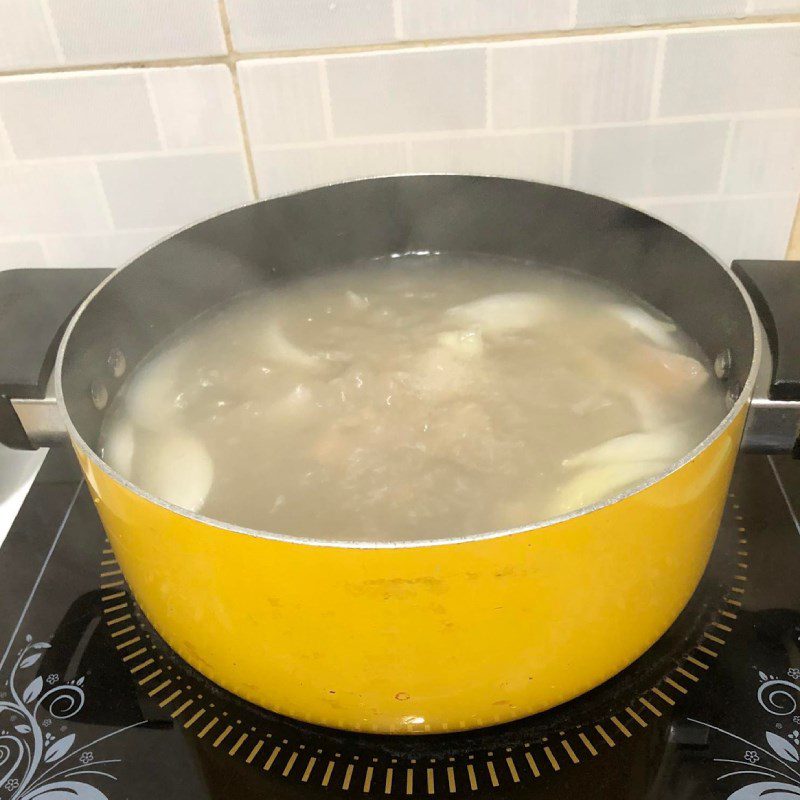 Step 4 Cook the broth for Bun Do Buon Ma Thuot