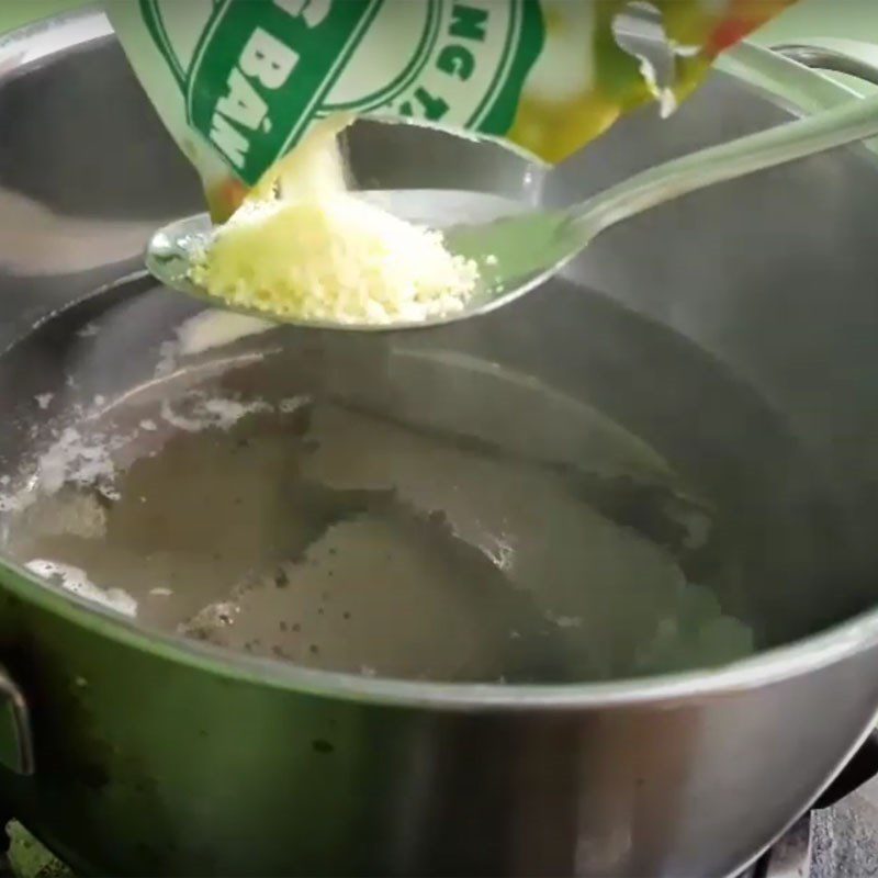 Step 3 Cook the broth Beef noodle