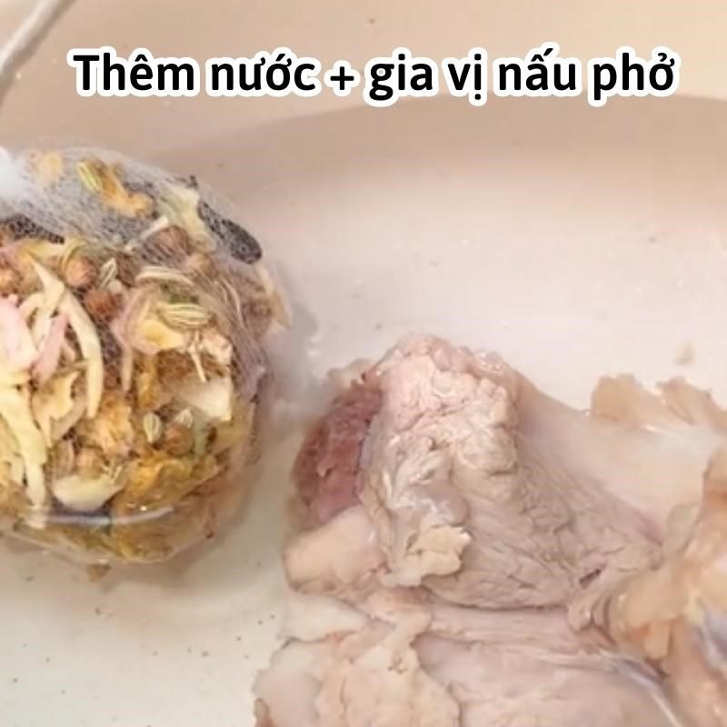 Step 2 Cook the hotpot for Bitter Melon Hotpot with Tilapia