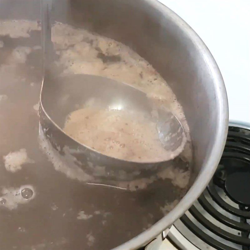 Step 3 Cook the miso ramen broth