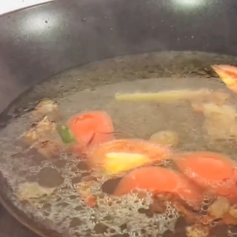 Step 5 Cook the broth Seafood noodles