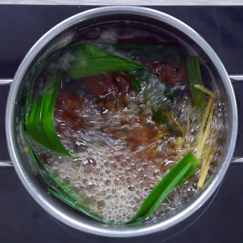 Step 5 Cook ginger syrup for Purple Sweet Potato Dessert