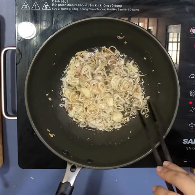 Step 3 Sautéing the Spices