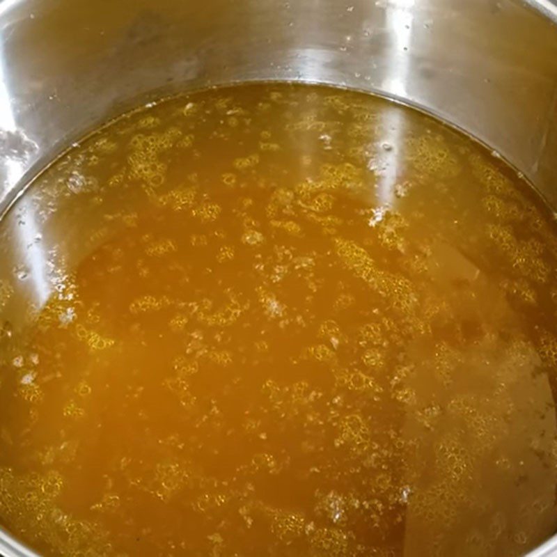 Step 4 Cooking the pho broth with a pressure cooker