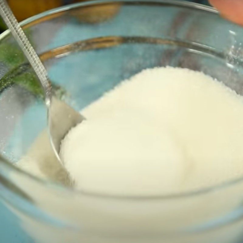 Step 2 Cook the jelly water Coconut Lychee Jelly