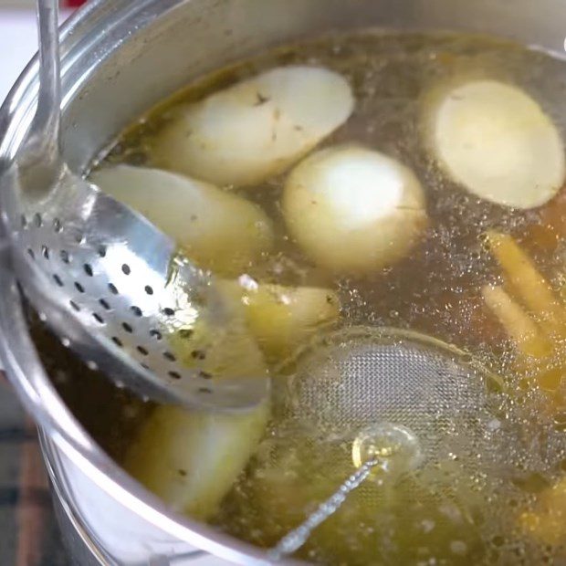 Step 5 Cook Pho Chicken