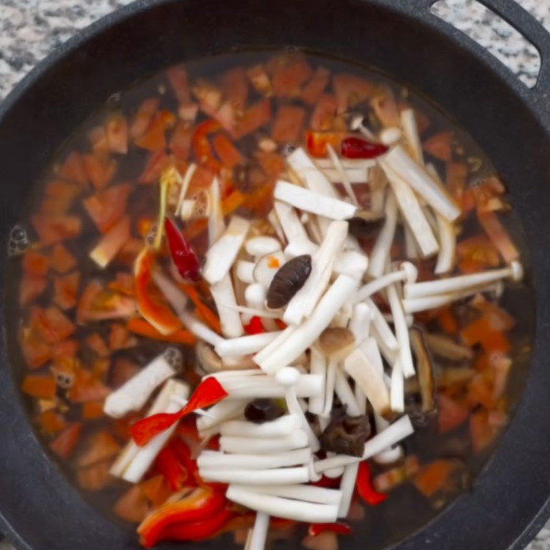 Step 2 Cooking Hot and sour soup